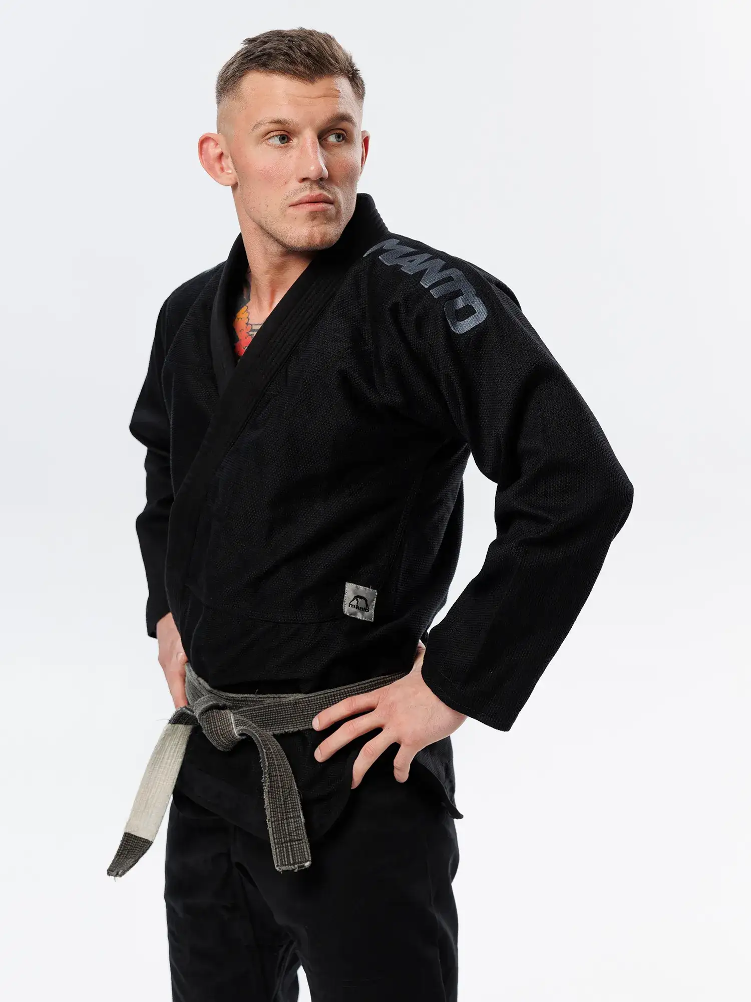 MANTO X5 BJJ Gi Blackout